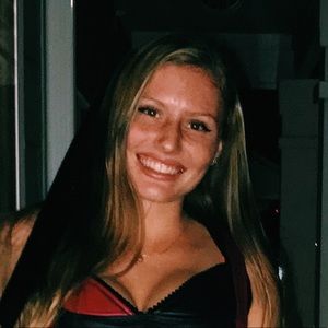 Meet your Posher, Ava